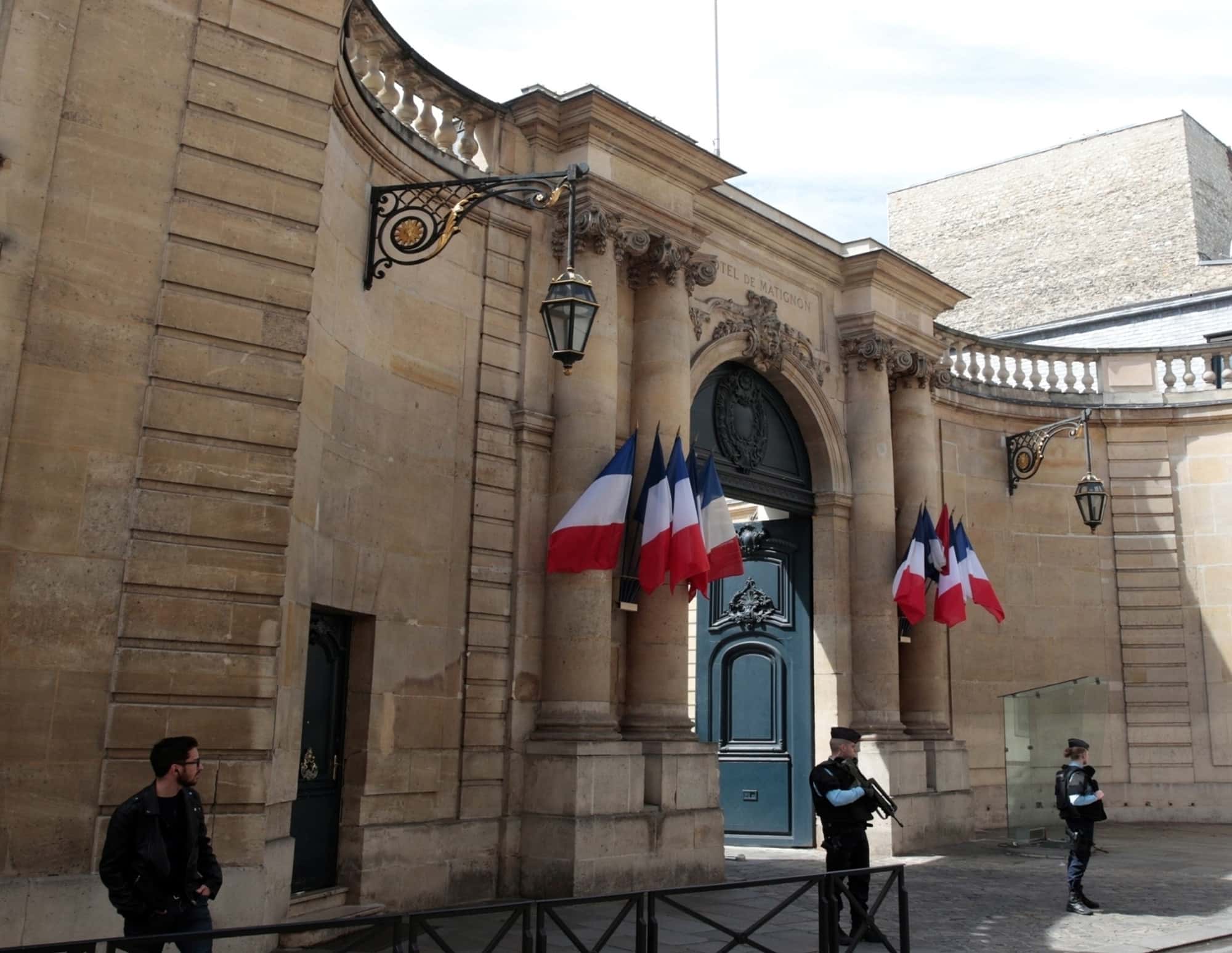 Enquête ouverte à Paris après des suicides et des signalements pour harcèlement à Matignon