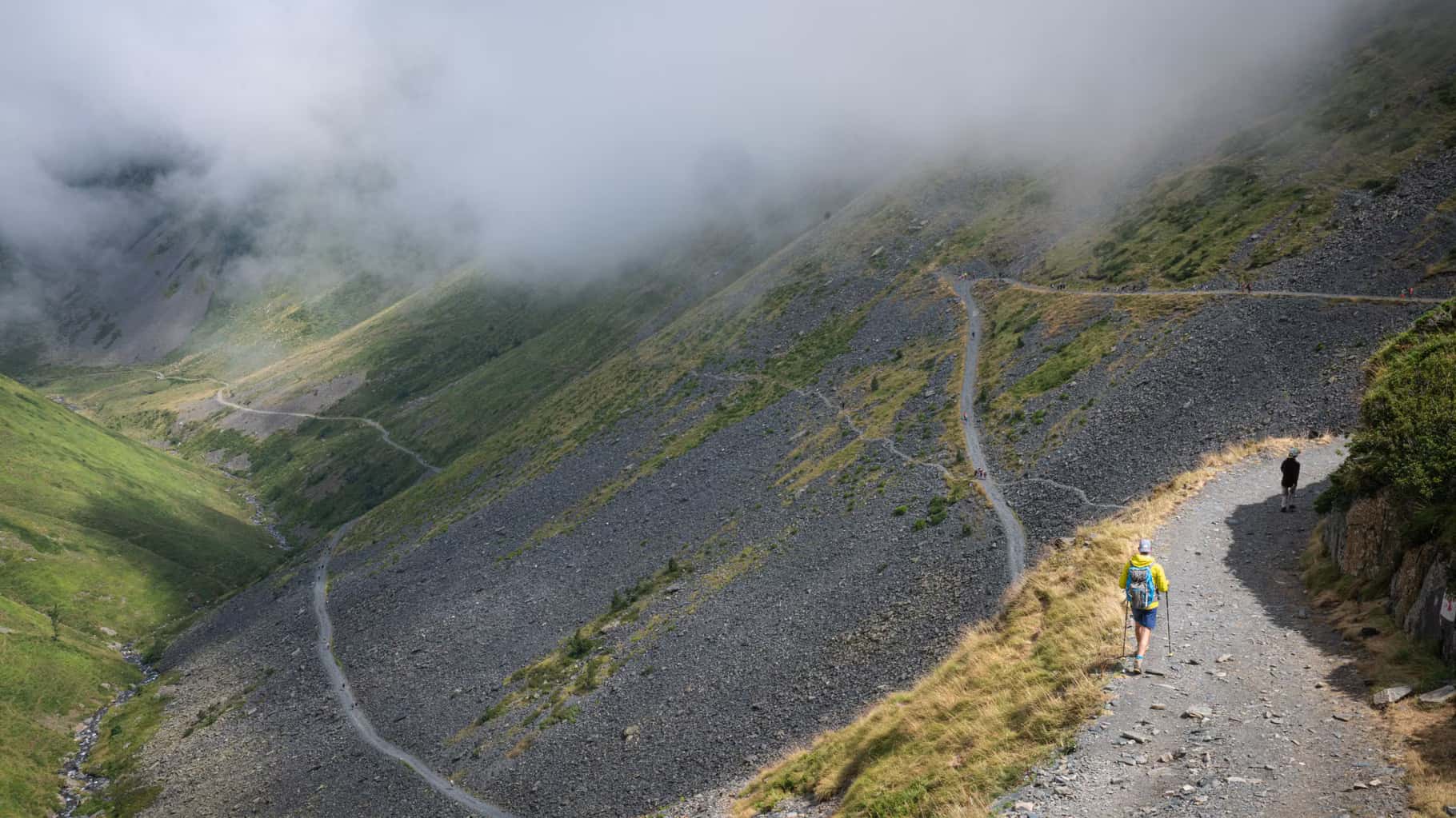 Deux jeunes randonneurs frappés par la foudre dans les Hautes-Pyrénées