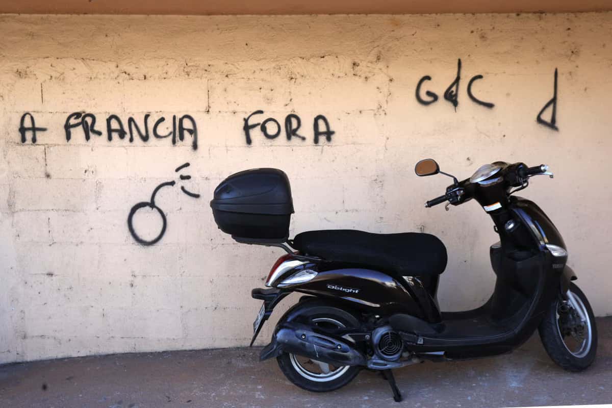 Le FLNC rejette le processus d'autonomie corse et menace les opposants